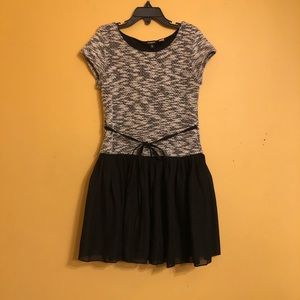 4/$10 Zunie Girl’s Dress